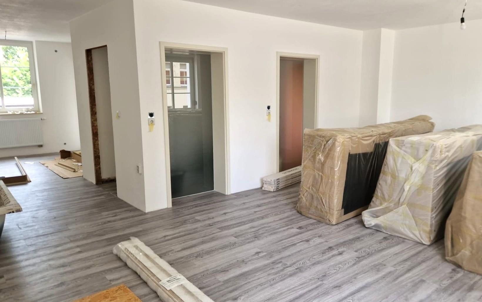 Pronájem bytu 5+1 140 m², Paul-Gruner-Straße 111, Chemnitz, Sasko Pronájem bytu 5+1 140 m², Paul-Gruner-Straße 111, Chemnitz, Sasko