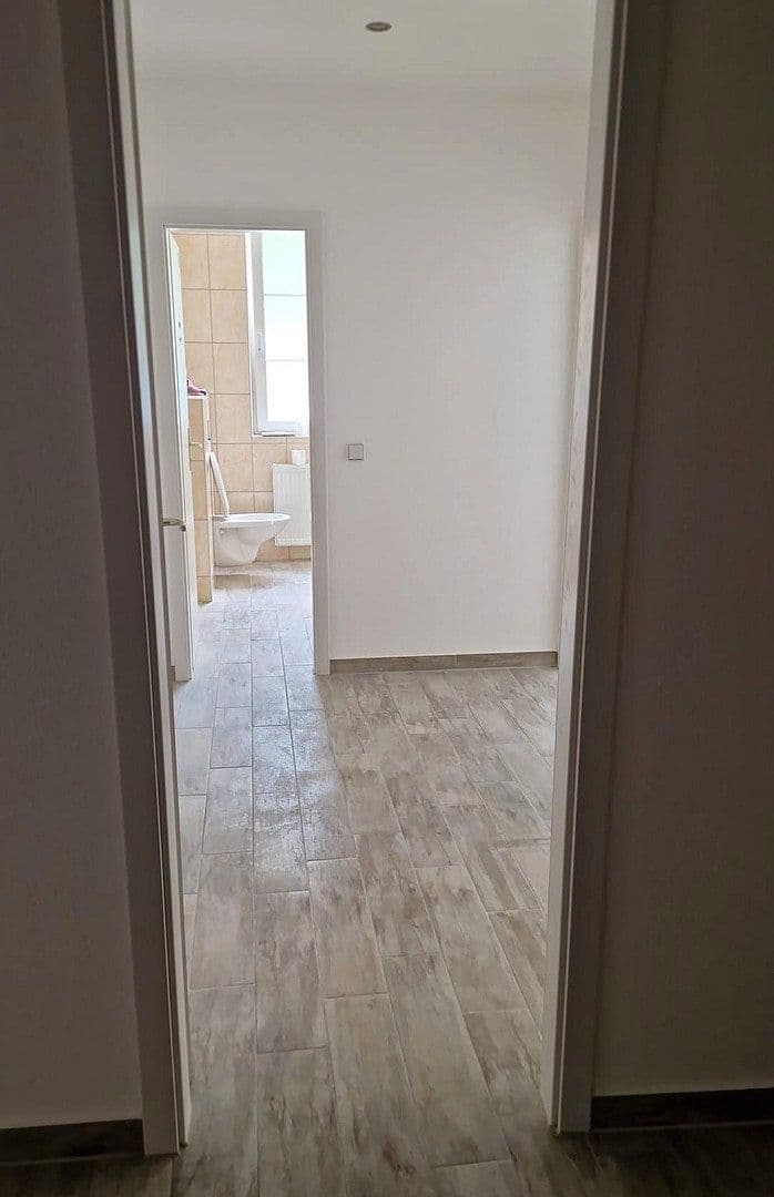 Pronájem bytu 5+1 140 m², Paul-Gruner-Straße 111, Chemnitz, Sasko Pronájem bytu 5+1 140 m², Paul-Gruner-Straße 111, Chemnitz, Sasko