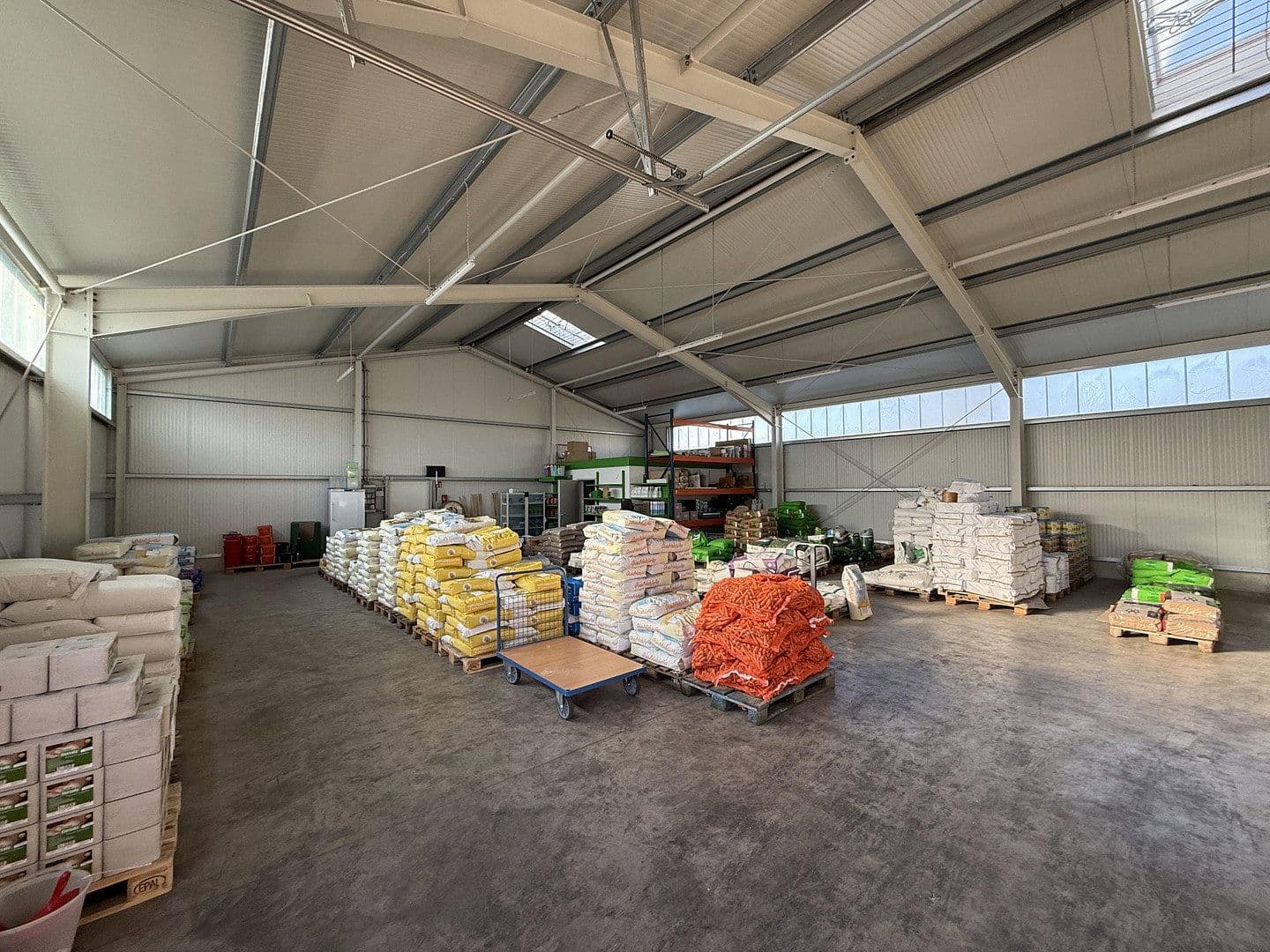 Prodej nebytového prostoru 30.106 m², Pommernstraße 6, Mühlhausen/Thüringen, Durynsko Prodej nebytového prostoru 30.106 m², Pommernstraße 6, Mühlhausen/Thüringen, Durynsko