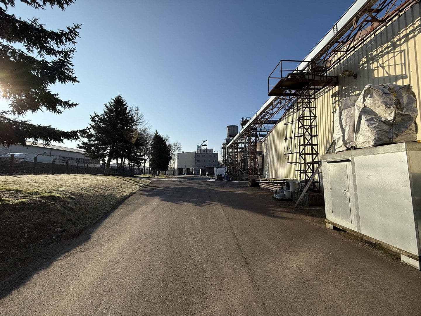 Prodej nebytového prostoru 30.106 m², Pommernstraße 6, Mühlhausen/Thüringen, Durynsko Prodej nebytového prostoru 30.106 m², Pommernstraße 6, Mühlhausen/Thüringen, Durynsko