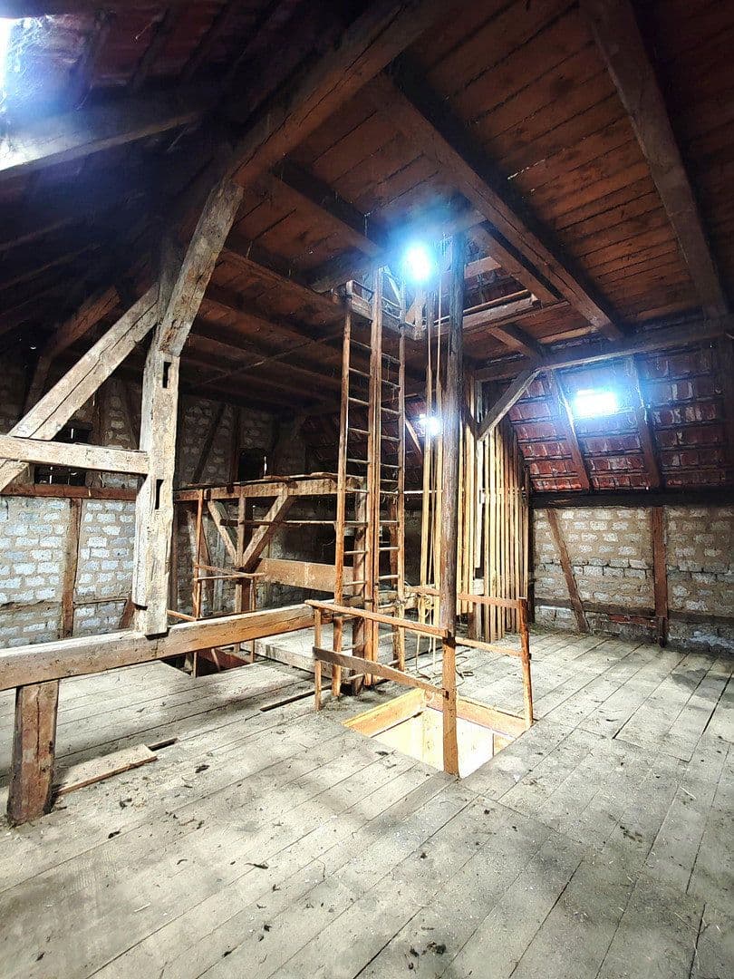 Prodej nebytového prostoru 80 m², Böllatstraße 9, Nürtingen, Bádensko-Württembersko Prodej nebytového prostoru 80 m², Böllatstraße 9, Nürtingen, Bádensko-Württembersko