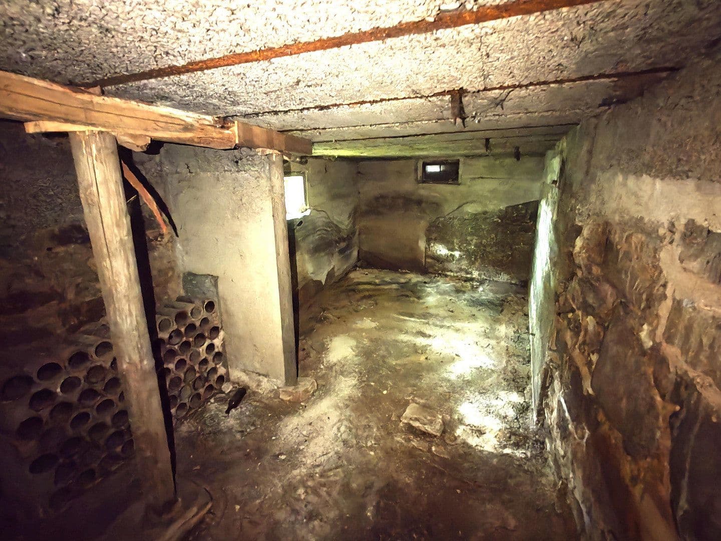 Prodej nebytového prostoru 80 m², Böllatstraße 9, Nürtingen, Bádensko-Württembersko Prodej nebytového prostoru 80 m², Böllatstraße 9, Nürtingen, Bádensko-Württembersko