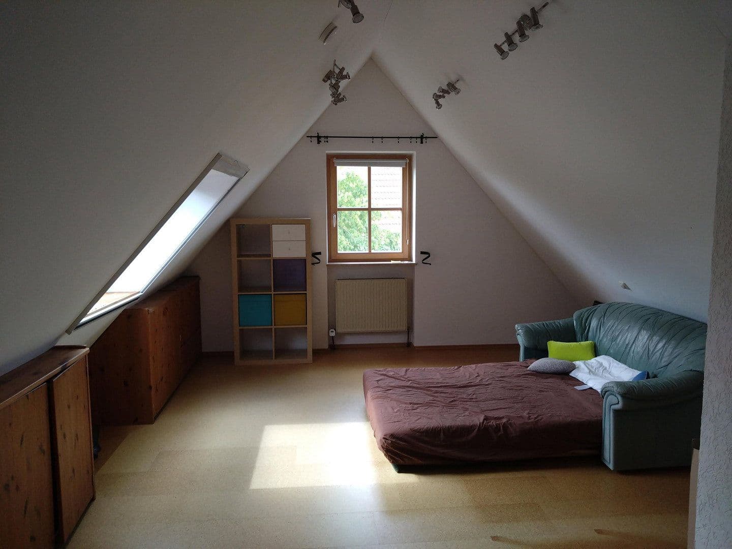 Prodej domu 154 m², pozemek 541 m², Eckental, Bavorsko Prodej domu 154 m², pozemek 541 m², Eckental, Bavorsko