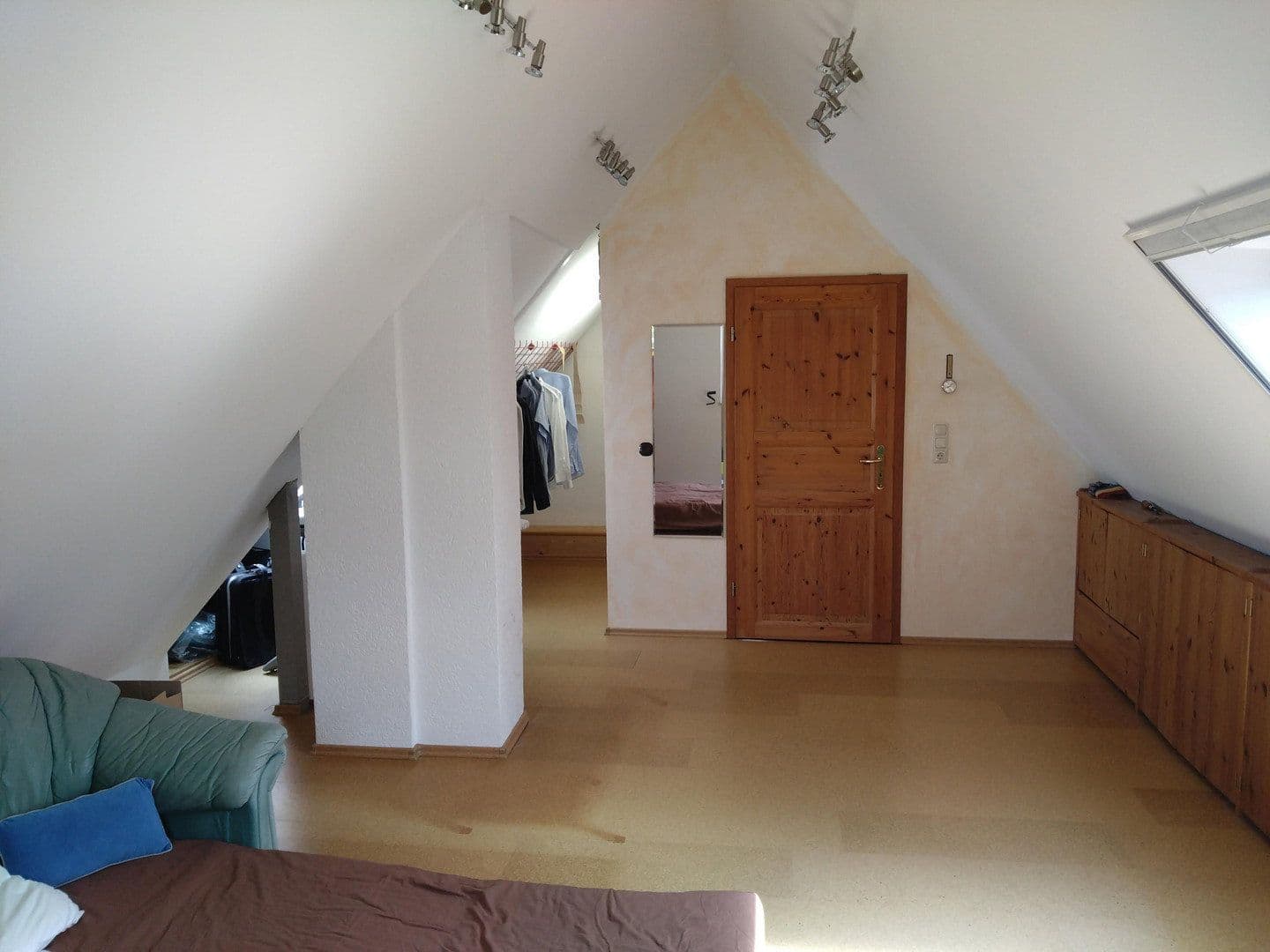 Prodej domu 154 m², pozemek 541 m², Eckental, Bavorsko Prodej domu 154 m², pozemek 541 m², Eckental, Bavorsko