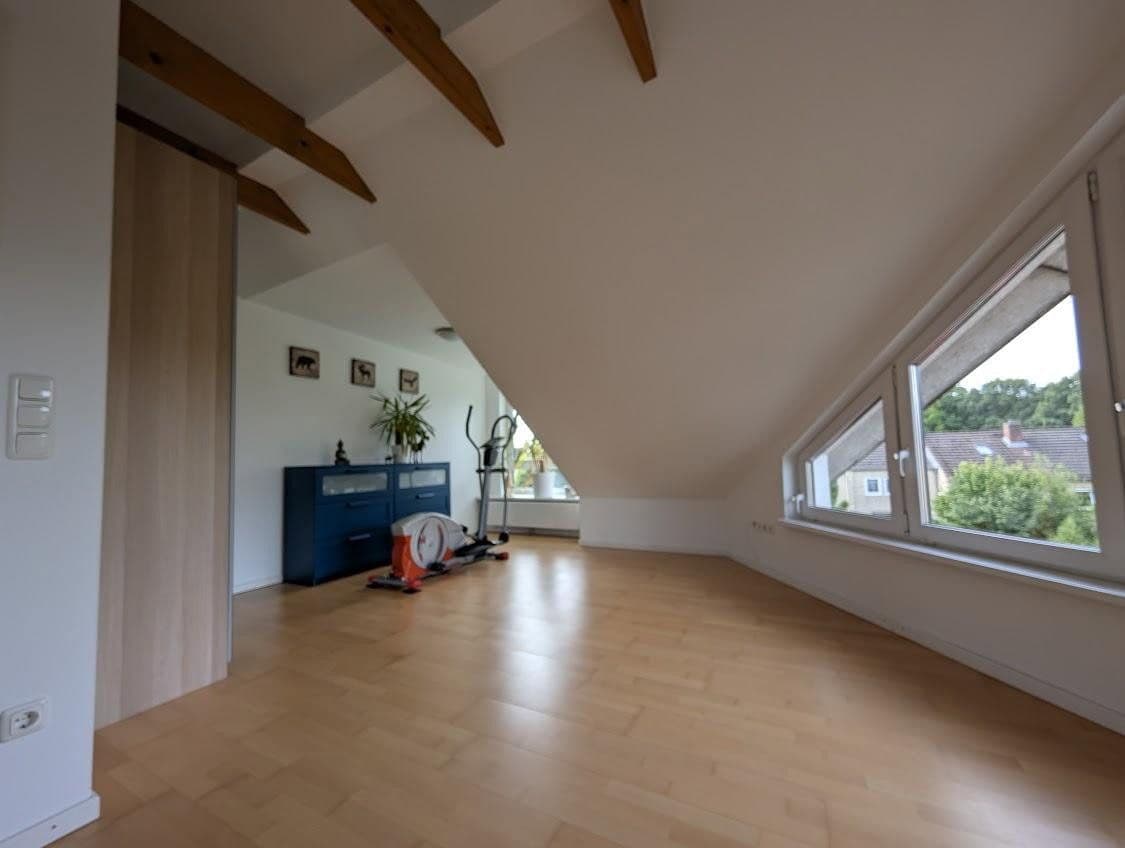 Pronájem domu 120 m², pozemek 200 m², Pappelweg 7a, Schenefeld, Šlesvicko-Holštýnsko Pronájem domu 120 m², pozemek 200 m², Pappelweg 7a, Schenefeld, Šlesvicko-Holštýnsko