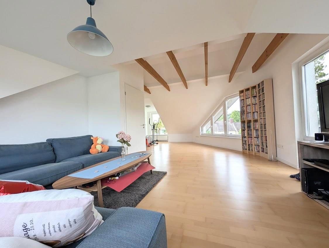 Pronájem domu 120 m², pozemek 200 m², Pappelweg 7a, Schenefeld, Šlesvicko-Holštýnsko Pronájem domu 120 m², pozemek 200 m², Pappelweg 7a, Schenefeld, Šlesvicko-Holštýnsko
