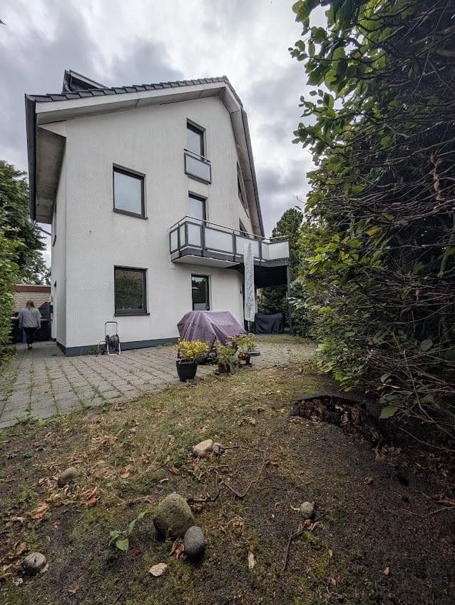 Pronájem domu 120 m², pozemek 200 m², Pappelweg 7a, Schenefeld, Šlesvicko-Holštýnsko Pronájem domu 120 m², pozemek 200 m², Pappelweg 7a, Schenefeld, Šlesvicko-Holštýnsko