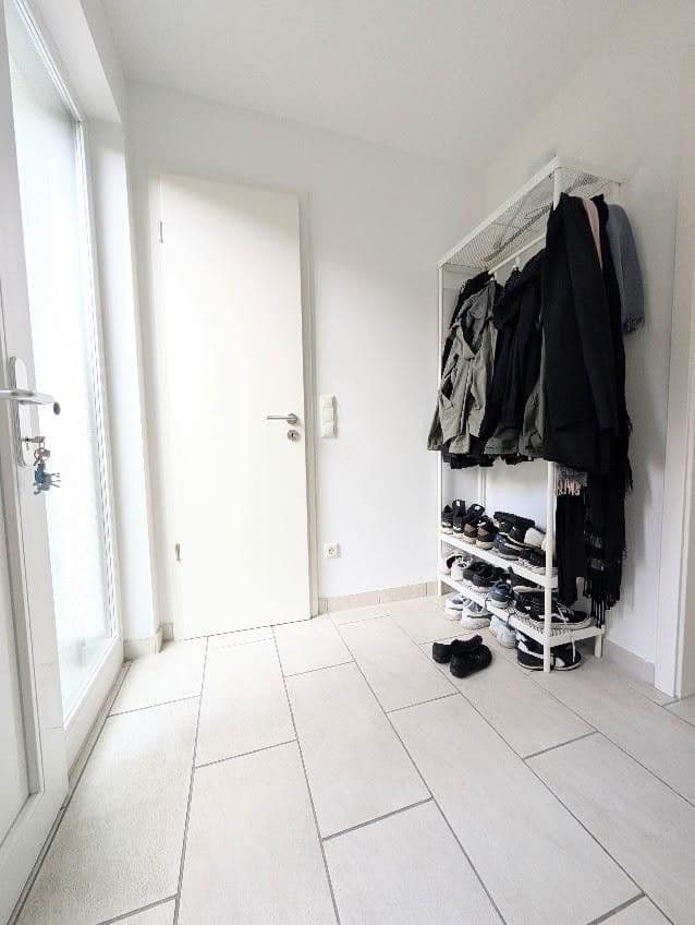 Pronájem domu 120 m², pozemek 200 m², Pappelweg 7a, Schenefeld, Šlesvicko-Holštýnsko Pronájem domu 120 m², pozemek 200 m², Pappelweg 7a, Schenefeld, Šlesvicko-Holštýnsko