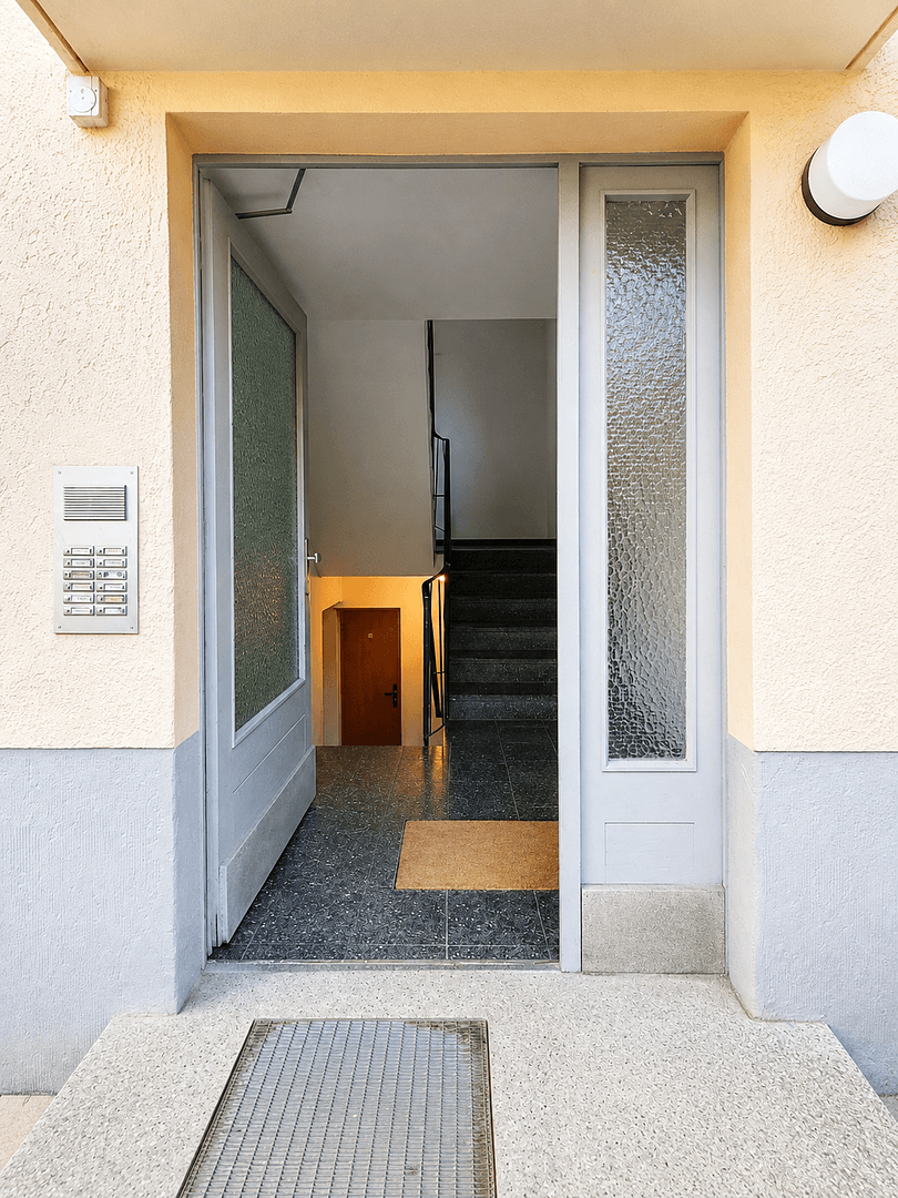 Prodej domu 621 m², pozemek 498 m², Berlin, Berlín Prodej domu 621 m², pozemek 498 m², Berlin, Berlín
