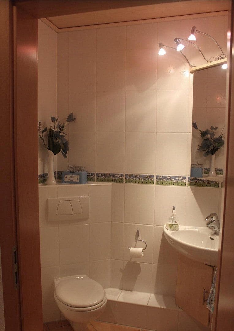 Prodej domu 287 m², pozemek 793 m², Kronau, Bádensko-Württembersko Prodej domu 287 m², pozemek 793 m², Kronau, Bádensko-Württembersko