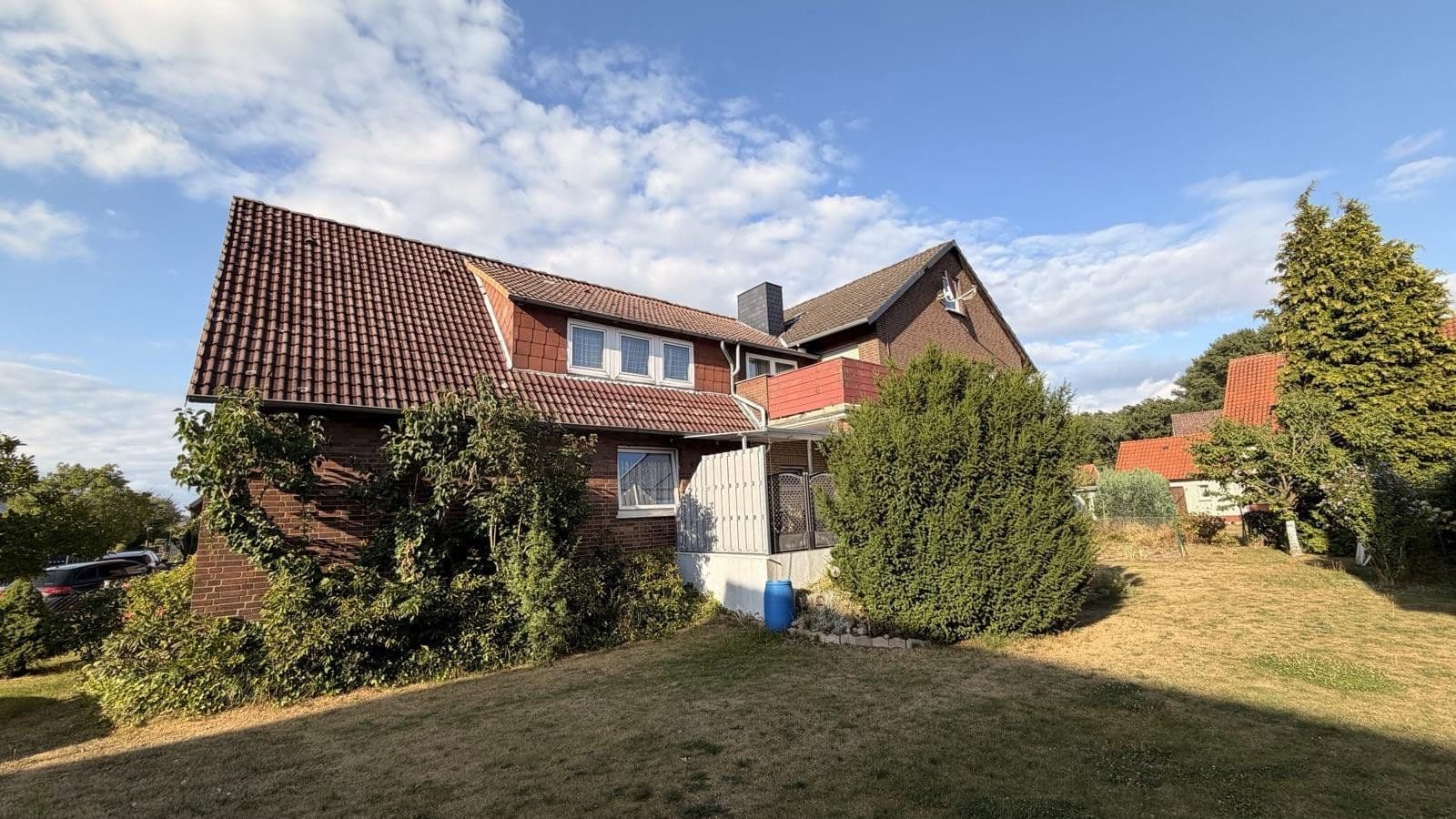 Prodej domu 235 m², pozemek 800 m², Haste, Dolní Sasko Prodej domu 235 m², pozemek 800 m², Haste, Dolní Sasko