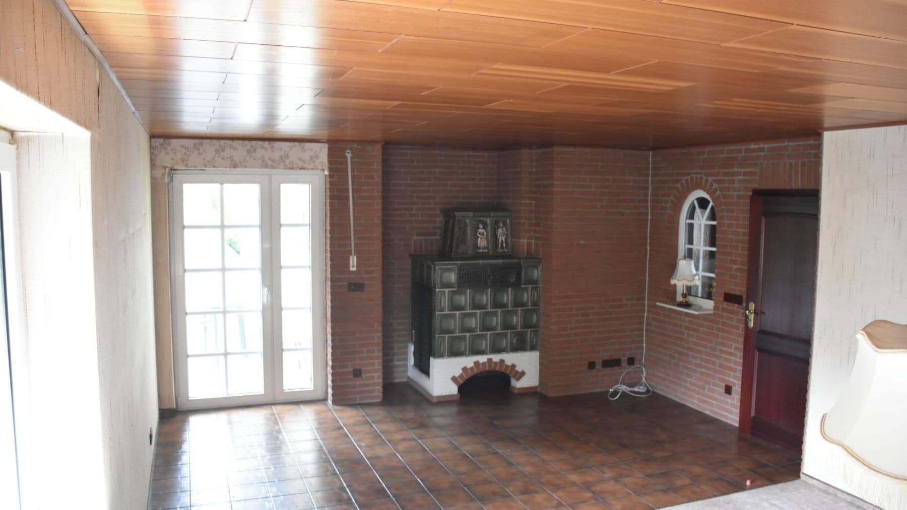 Prodej domu 235 m², pozemek 800 m², Haste, Dolní Sasko Prodej domu 235 m², pozemek 800 m², Haste, Dolní Sasko