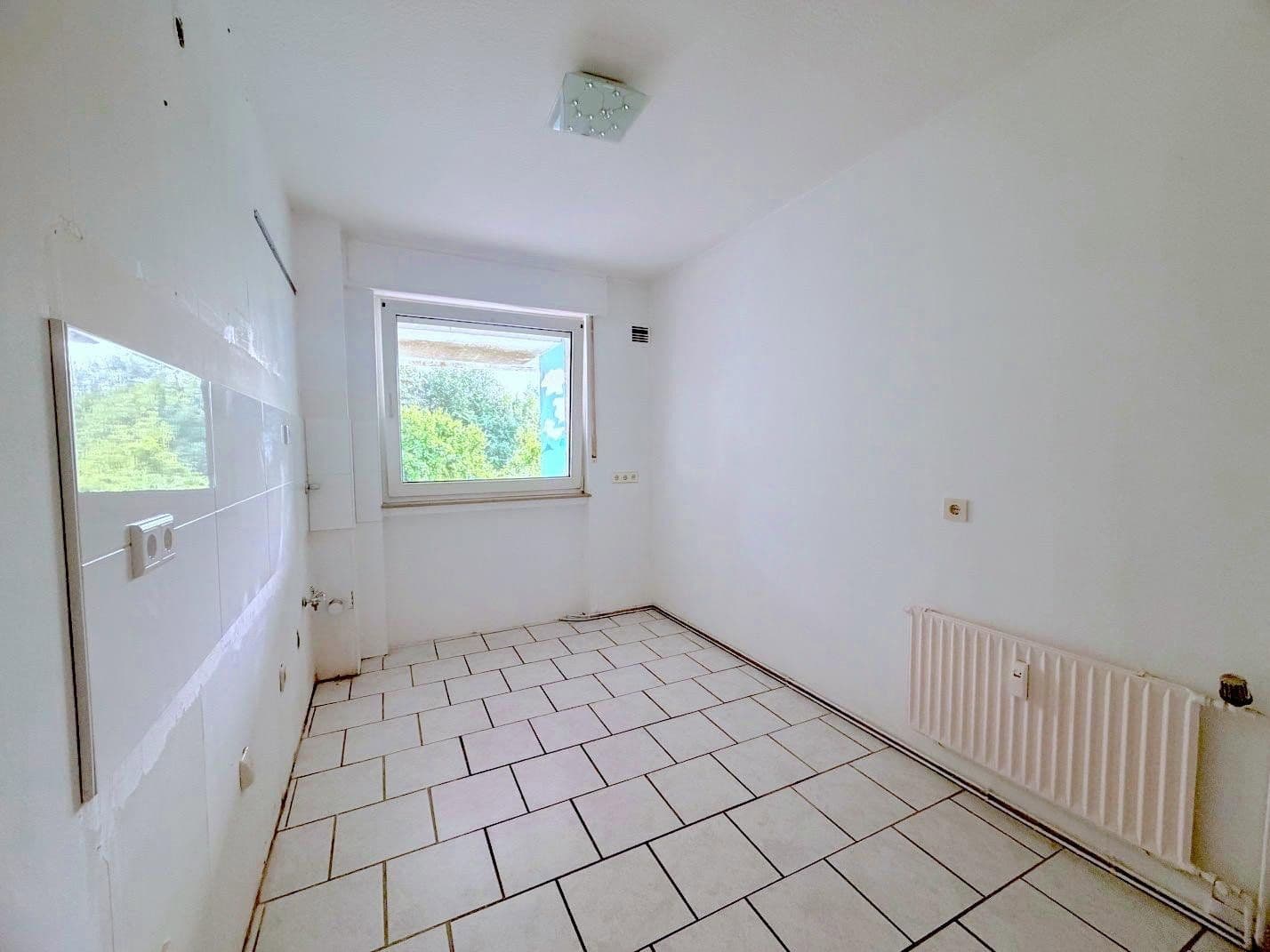 Pronájem bytu 3+1 76 m², Bochum, Severní Porýní-Vestfálsko Pronájem bytu 3+1 76 m², Bochum, Severní Porýní-Vestfálsko