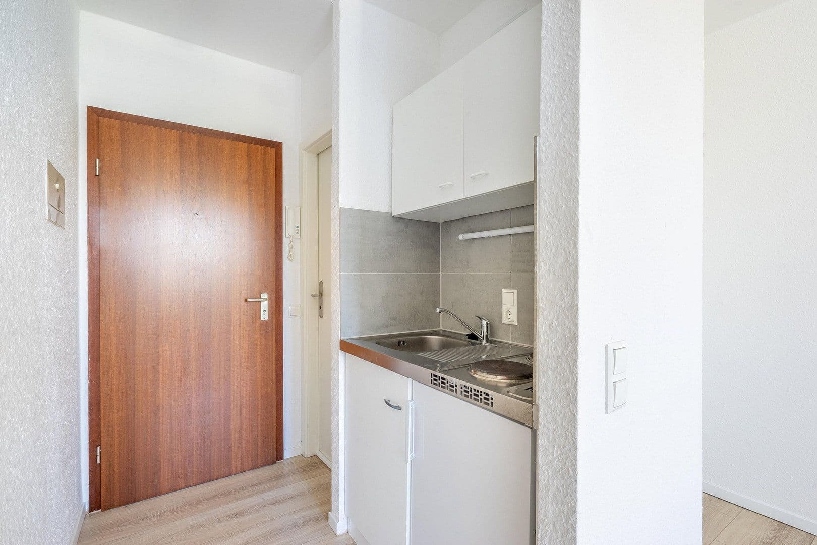 Prodej bytu 1+1 19 m², Richard-Schirrmann-Straße 8, Mainz, Porýní-Falc Prodej bytu 1+1 19 m², Richard-Schirrmann-Straße 8, Mainz, Porýní-Falc