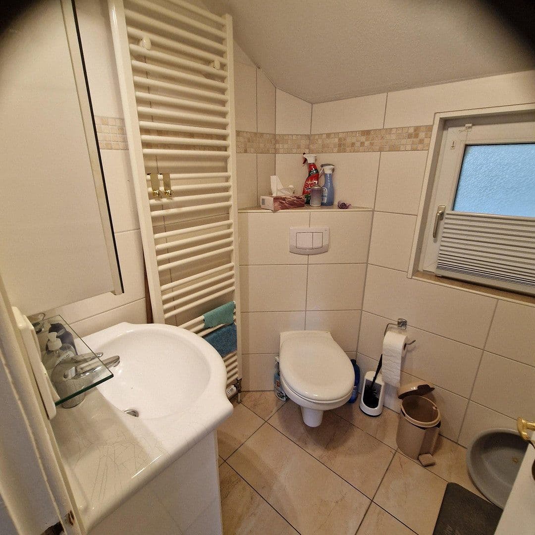 Prodej domu 118 m², pozemek 1.900 m², Seevetal, Dolní Sasko Prodej domu 118 m², pozemek 1.900 m², Seevetal, Dolní Sasko