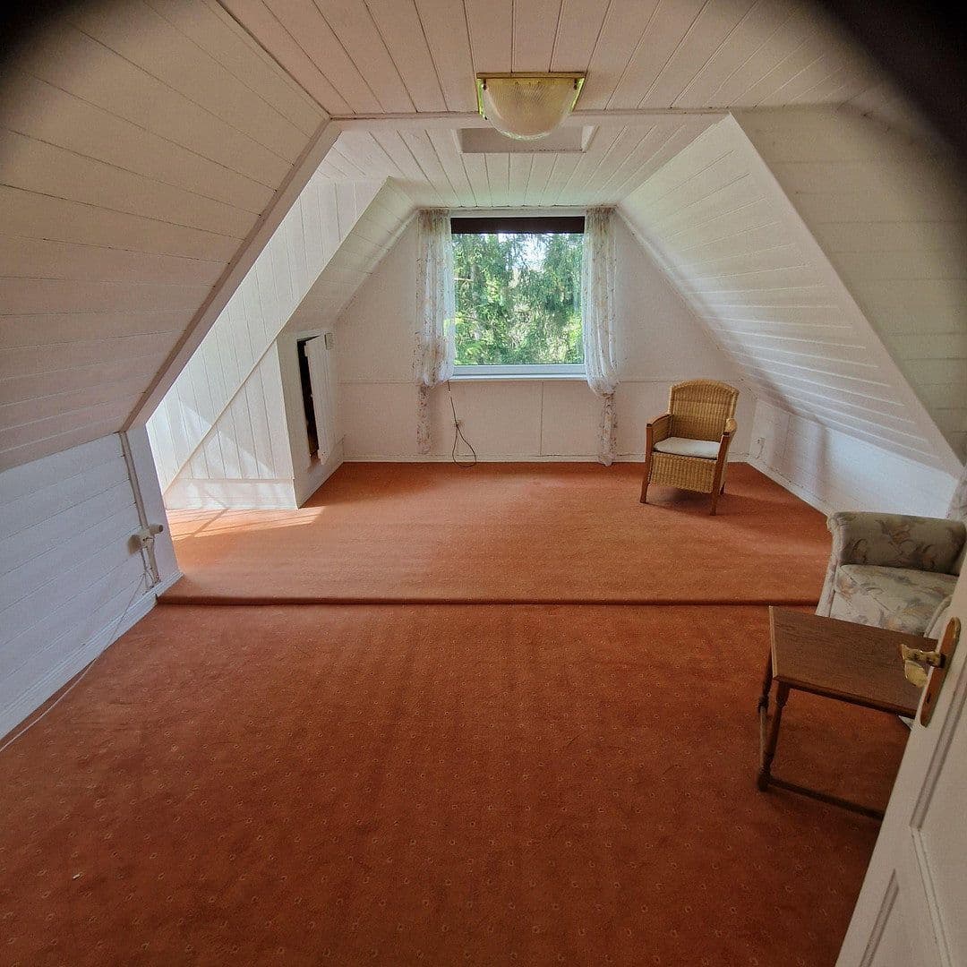 Prodej domu 118 m², pozemek 1.900 m², Seevetal, Dolní Sasko Prodej domu 118 m², pozemek 1.900 m², Seevetal, Dolní Sasko