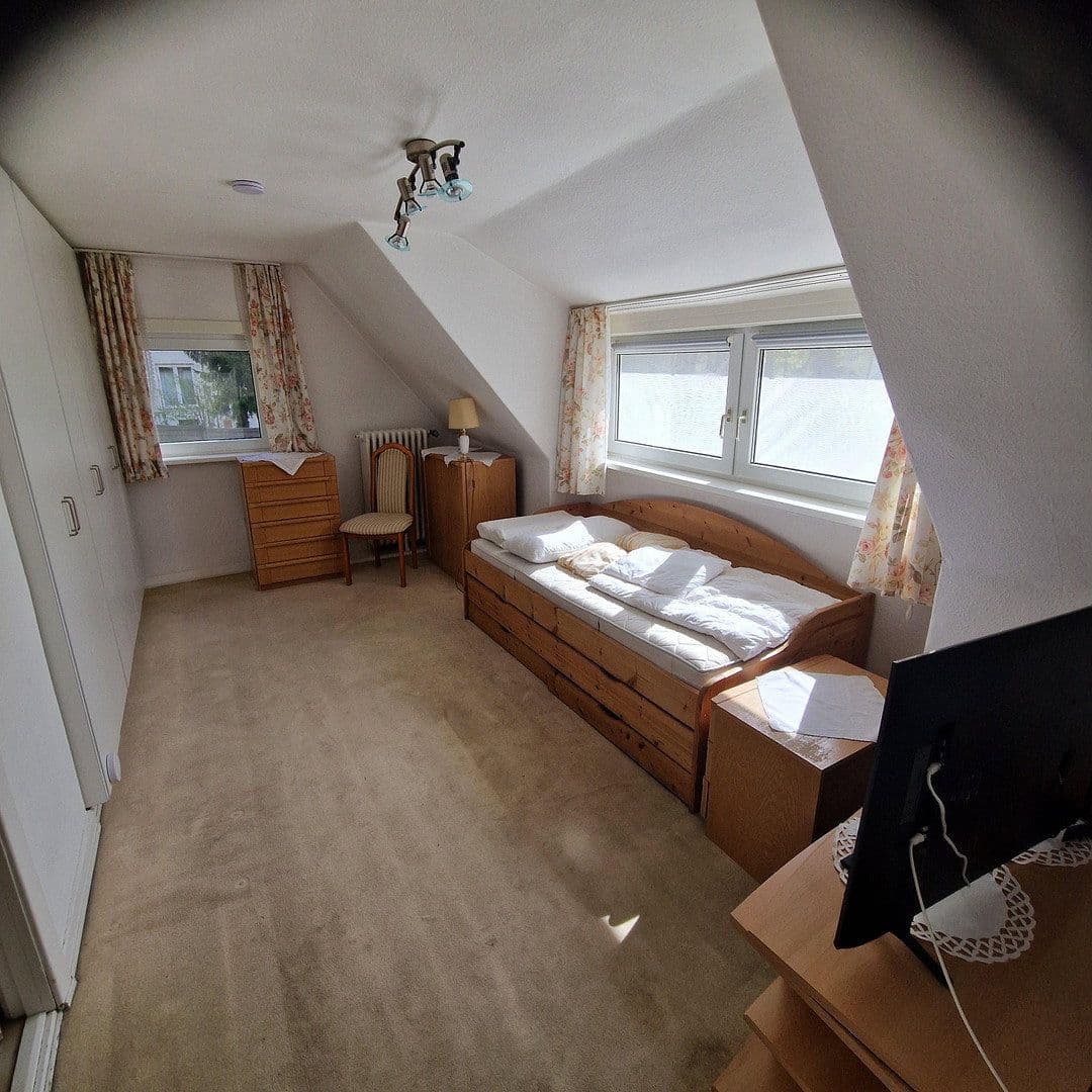 Prodej domu 118 m², pozemek 1.900 m², Seevetal, Dolní Sasko Prodej domu 118 m², pozemek 1.900 m², Seevetal, Dolní Sasko