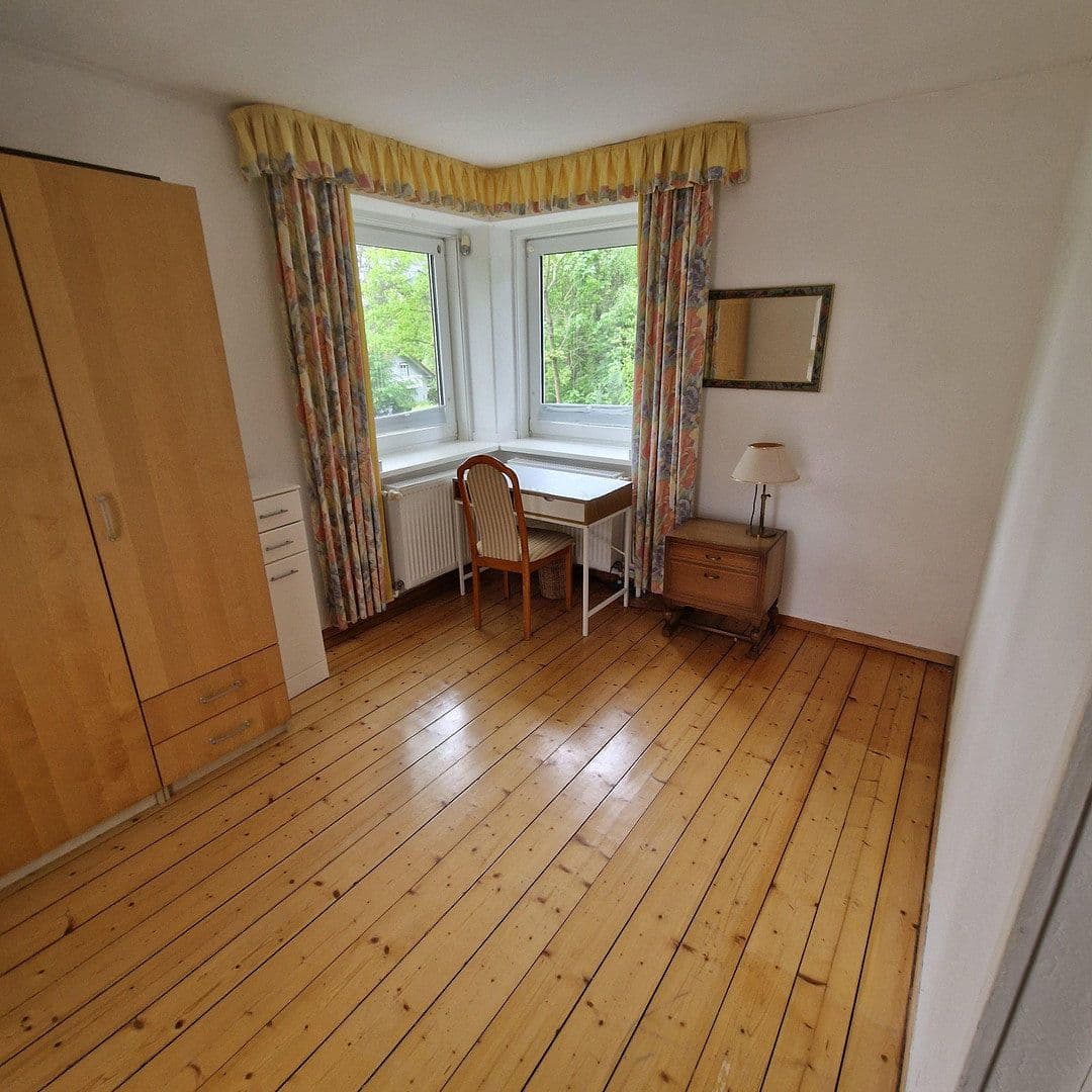Prodej domu 118 m², pozemek 1.900 m², Seevetal, Dolní Sasko Prodej domu 118 m², pozemek 1.900 m², Seevetal, Dolní Sasko