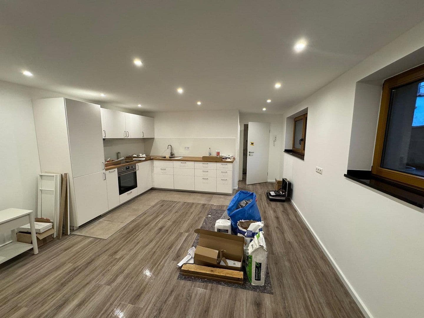 Pronájem bytu 2+1 58 m², Kirchstraße 5, Köln, Severní Porýní-Vestfálsko Pronájem bytu 2+1 58 m², Kirchstraße 5, Köln, Severní Porýní-Vestfálsko