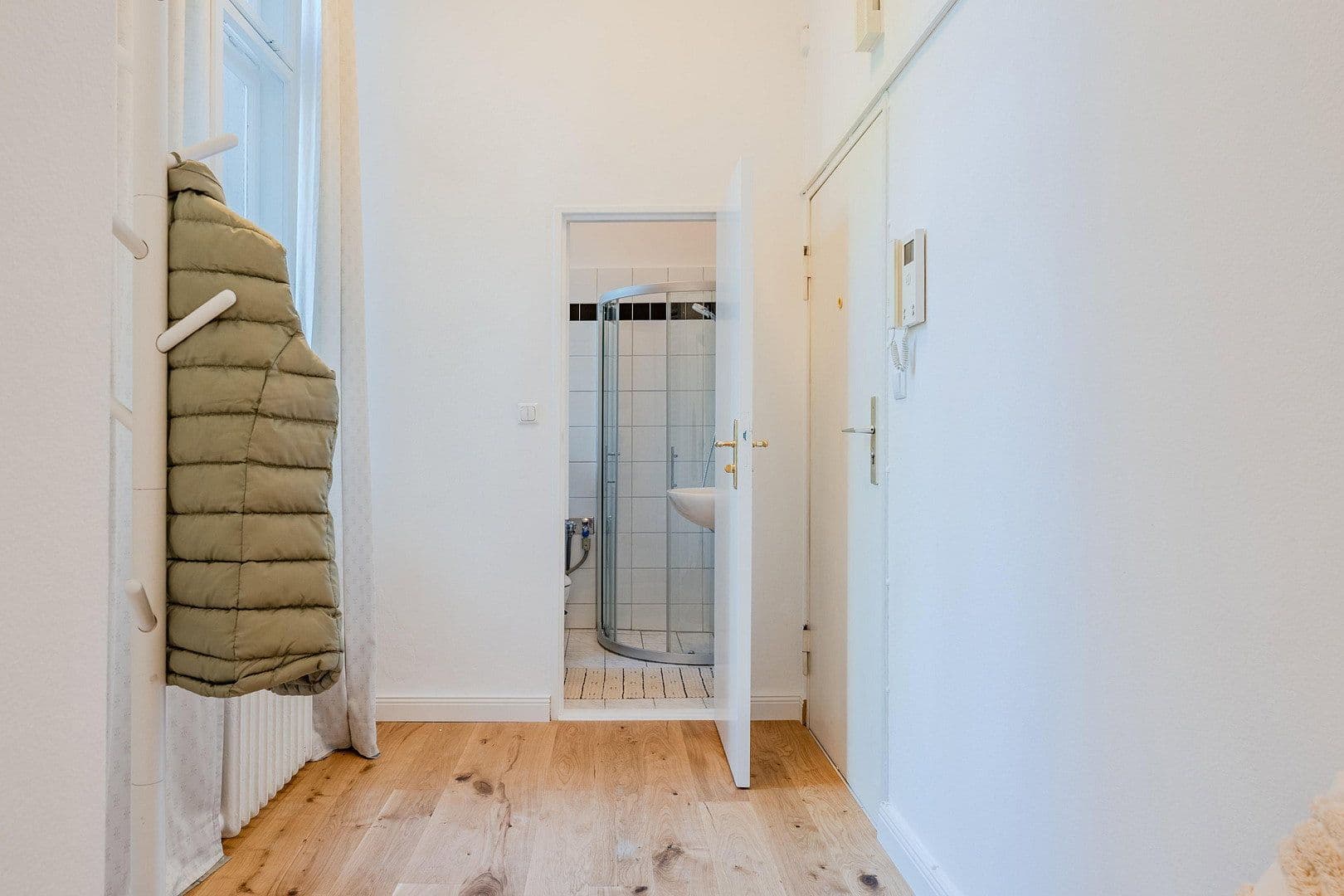 Prodej bytu 2+1 47 m², Prager Strasse 3, Berlin, Berlín Prodej bytu 2+1 47 m², Prager Strasse 3, Berlin, Berlín