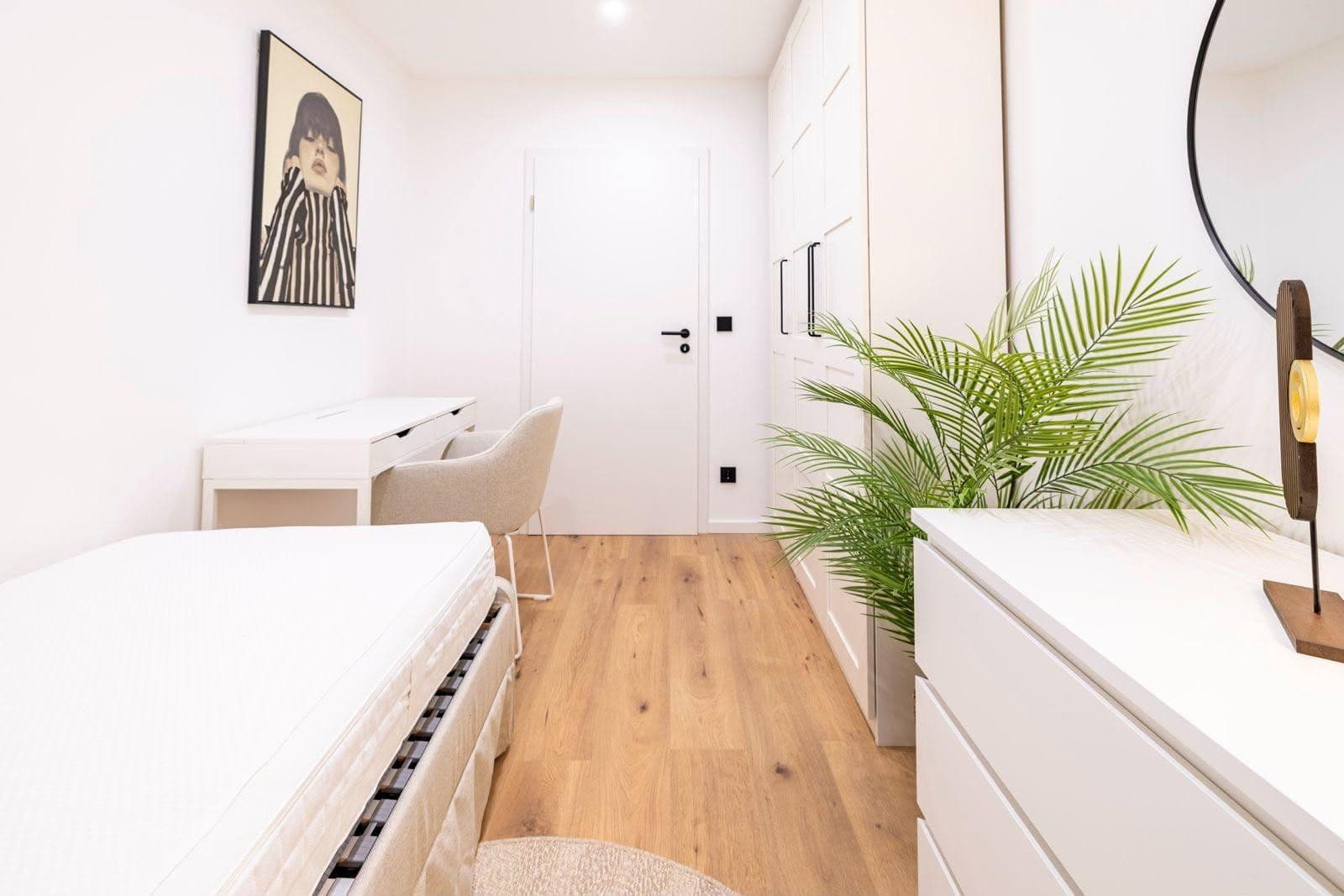 Pronájem bytu 92 m², Garmischer Straße 193, München, Bavorsko Pronájem bytu 92 m², Garmischer Straße 193, München, Bavorsko