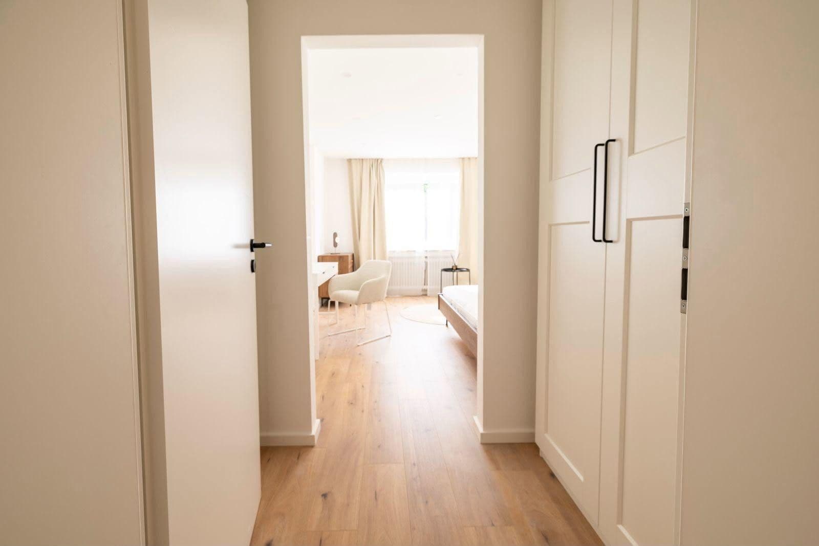 Pronájem bytu 92 m², Garmischer Straße 193, München, Bavorsko Pronájem bytu 92 m², Garmischer Straße 193, München, Bavorsko