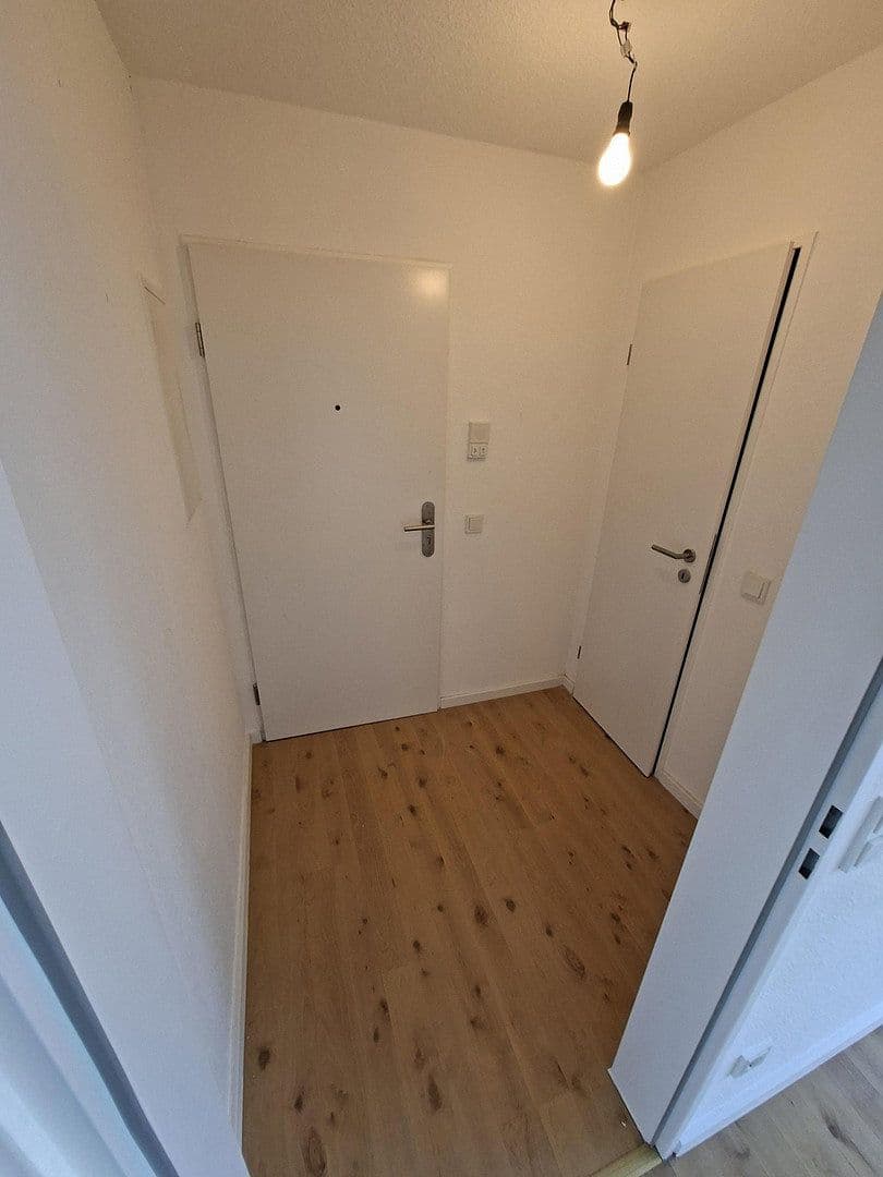 Pronájem bytu 3+1 82 m², Haupstr. 48, Solingen, Severní Porýní-Vestfálsko Pronájem bytu 3+1 82 m², Haupstr. 48, Solingen, Severní Porýní-Vestfálsko