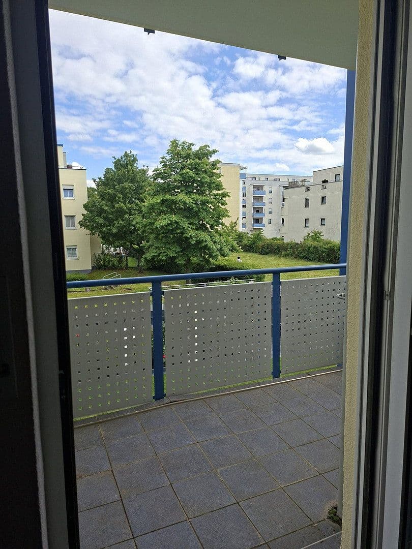 Prodej bytu 3+1 84 m², Holbeinstraße 8, Karlsruhe-Neureut, Bádensko-Württembersko Prodej bytu 3+1 84 m², Holbeinstraße 8, Karlsruhe-Neureut, Bádensko-Württembersko