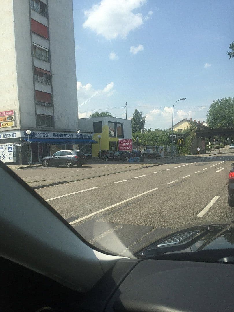 Prodej nebytového prostoru 110 m², Basler Str.7e, Lörrach, Bádensko-Württembersko Prodej nebytového prostoru 110 m², Basler Str.7e, Lörrach, Bádensko-Württembersko
