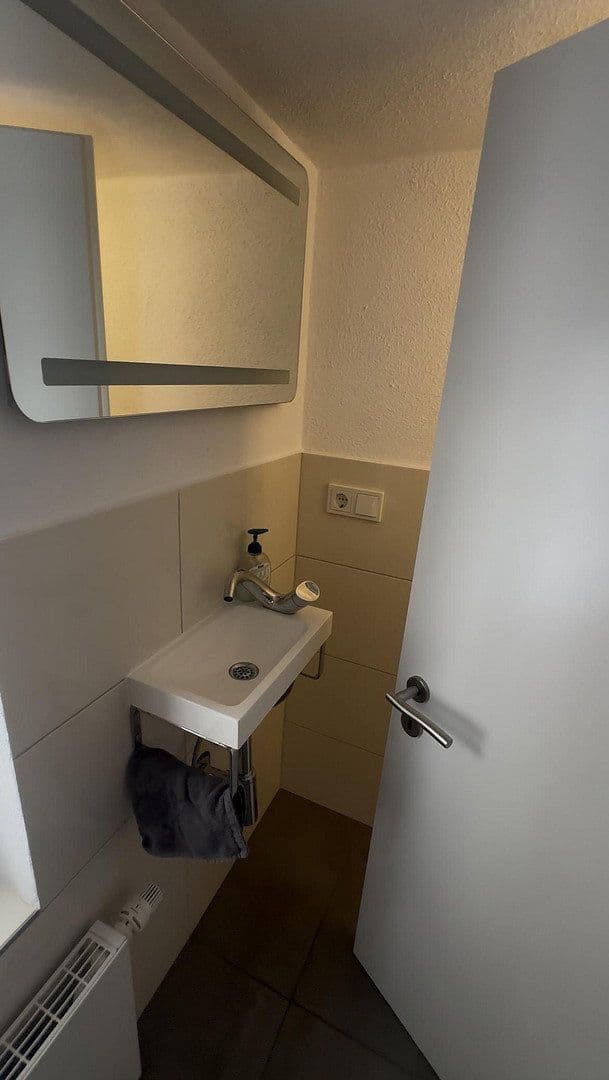 Pronájem bytu 4+1 78 m², Lothringerstrasse 25, Wiesbaden, Hessen Pronájem bytu 4+1 78 m², Lothringerstrasse 25, Wiesbaden, Hessen