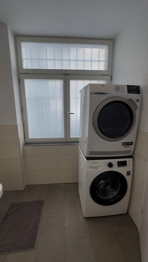 Pronájem bytu 4+1 78 m², Lothringerstrasse 25, Wiesbaden, Hessen Pronájem bytu 4+1 78 m², Lothringerstrasse 25, Wiesbaden, Hessen
