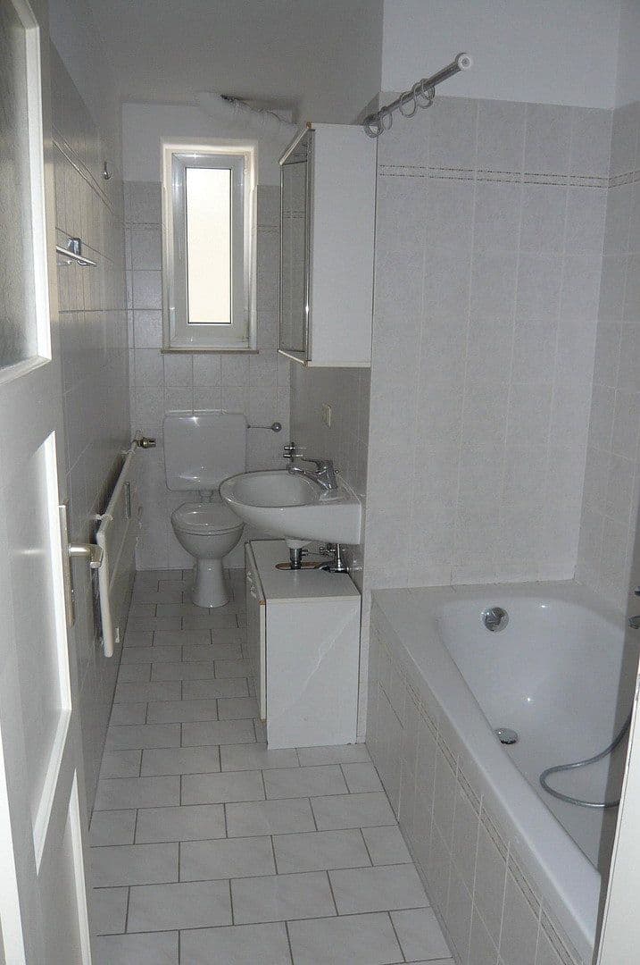 Pronájem bytu 3+1 72 m², Nordendstr. 5, München, Bavorsko Pronájem bytu 3+1 72 m², Nordendstr. 5, München, Bavorsko