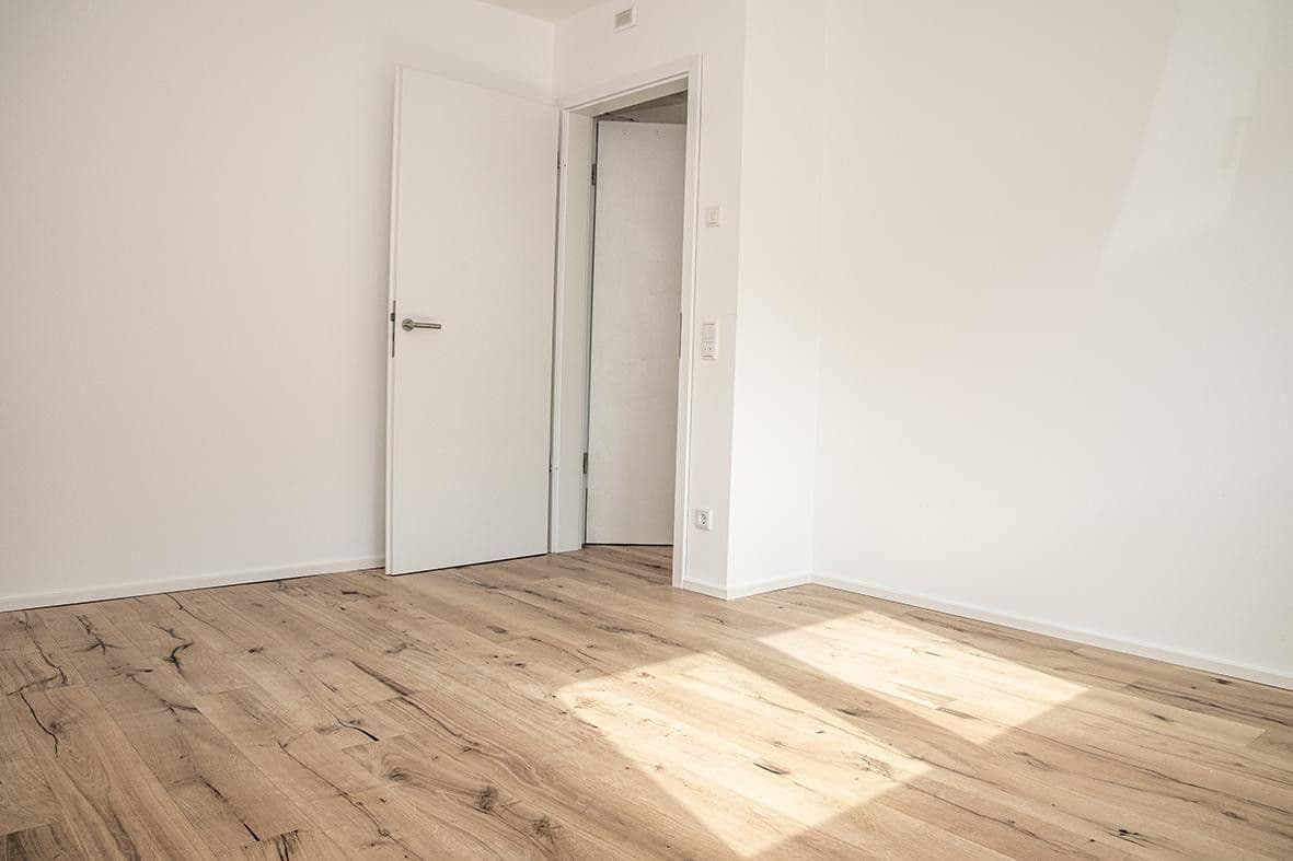 Pronájem bytu 2+1 47 m², Bahnhofstrasse 52, Mörlenbach, Hessen Pronájem bytu 2+1 47 m², Bahnhofstrasse 52, Mörlenbach, Hessen