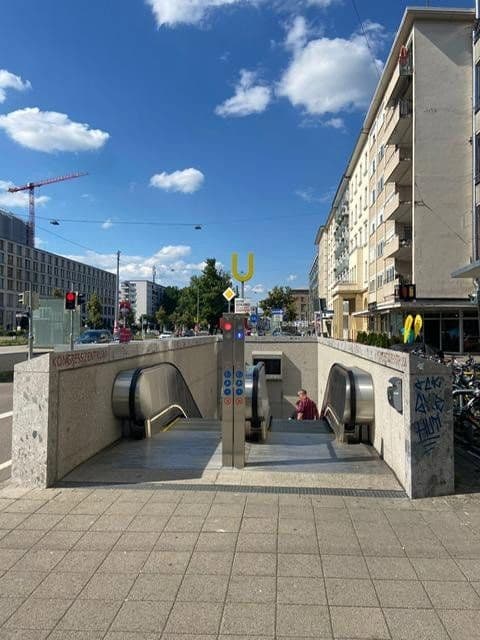 Pronájem bytu 1+1 30 m², Ettlinger Str. 11, Karlsruhe, Bádensko-Württembersko Pronájem bytu 1+1 30 m², Ettlinger Str. 11, Karlsruhe, Bádensko-Württembersko