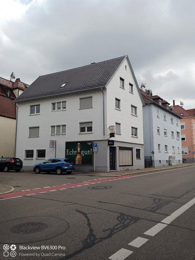 Prodej domu 398 m², pozemek 208 m², Reutlingen, Bádensko-Württembersko Prodej domu 398 m², pozemek 208 m², Reutlingen, Bádensko-Württembersko