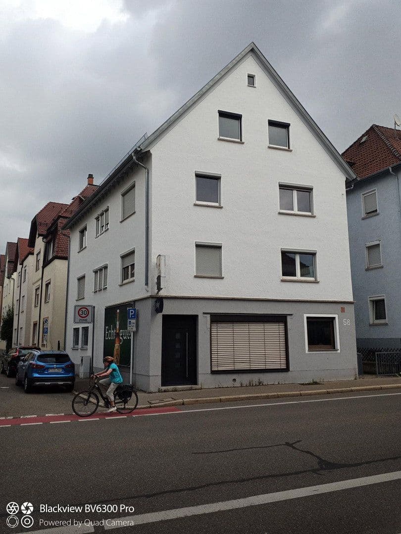 Prodej domu 398 m², pozemek 208 m², Reutlingen, Bádensko-Württembersko Prodej domu 398 m², pozemek 208 m², Reutlingen, Bádensko-Württembersko