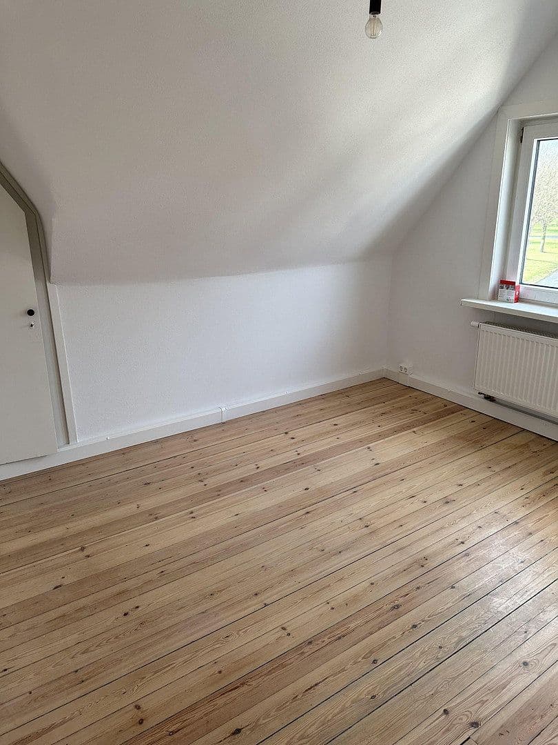 Pronájem bytu 5+1 130 m², Ballisgraben 7, Stadtoldendorf, Dolní Sasko Pronájem bytu 5+1 130 m², Ballisgraben 7, Stadtoldendorf, Dolní Sasko