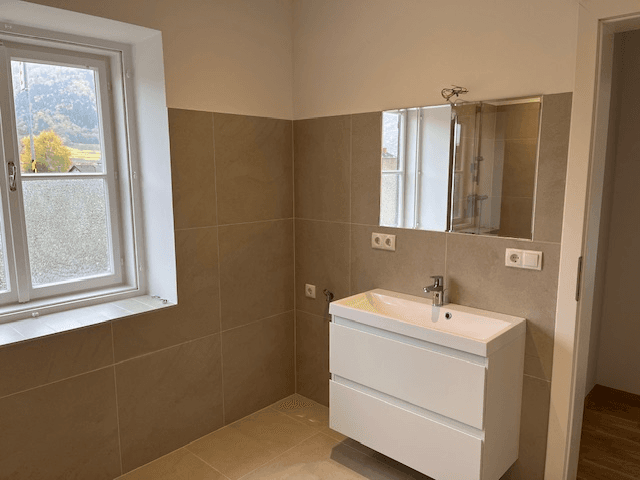 Prodej domu 145 m², pozemek 705 m², Bahnhofstr. 2, Spitz, Dolní Rakousko Prodej domu 145 m², pozemek 705 m², Bahnhofstr. 2, Spitz, Dolní Rakousko
