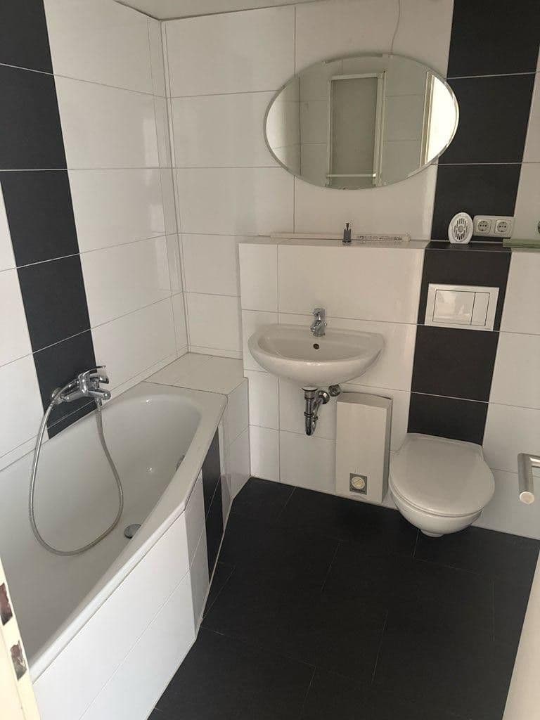 Pronájem bytu 3+kk 65 m², Wiener Str. 10-30, Marl, Severní Porýní-Vestfálsko Pronájem bytu 3+kk 65 m², Wiener Str. 10-30, Marl, Severní Porýní-Vestfálsko