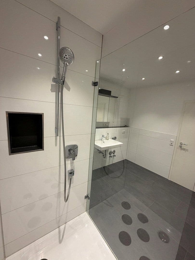 Pronájem bytu 3+kk 164 m², Stuttgarter Straße 23, Weil der Stadt, Bádensko-Württembersko Pronájem bytu 3+kk 164 m², Stuttgarter Straße 23, Weil der Stadt, Bádensko-Württembersko