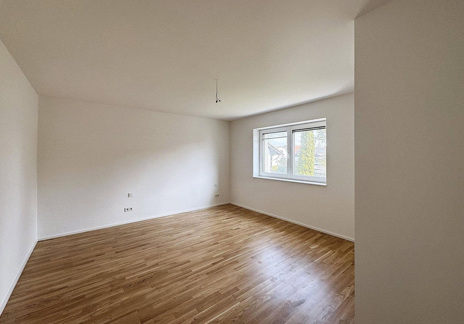 Pronájem bytu 3+1 90 m², Heilwigstraße 19, München-Trudering, Bavorsko Pronájem bytu 3+1 90 m², Heilwigstraße 19, München-Trudering, Bavorsko