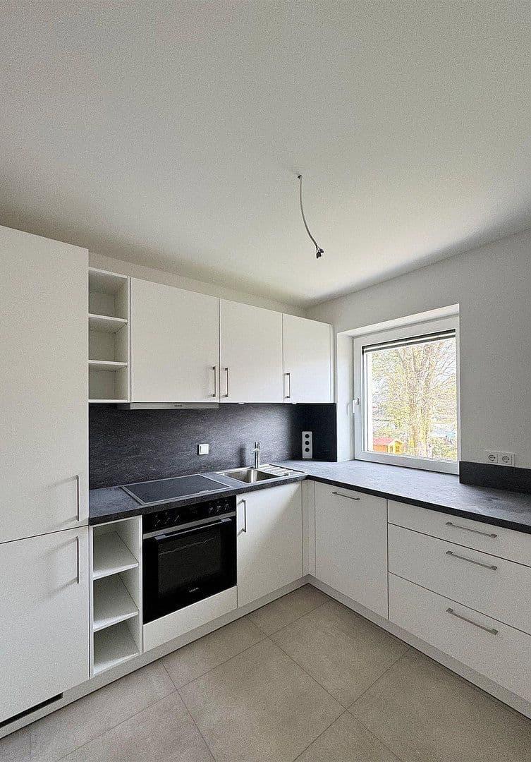 Pronájem bytu 3+1 90 m², Heilwigstraße 19, München-Trudering, Bavorsko Pronájem bytu 3+1 90 m², Heilwigstraße 19, München-Trudering, Bavorsko