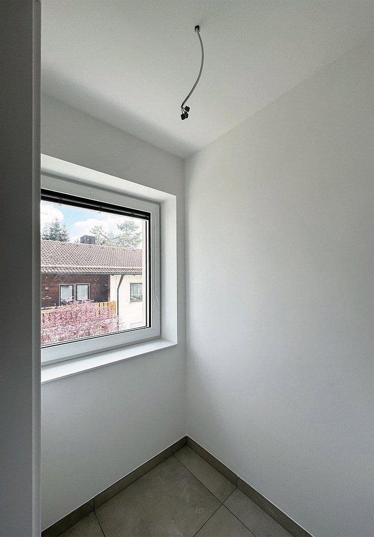 Pronájem bytu 3+1 90 m², Heilwigstraße 19, München-Trudering, Bavorsko Pronájem bytu 3+1 90 m², Heilwigstraße 19, München-Trudering, Bavorsko