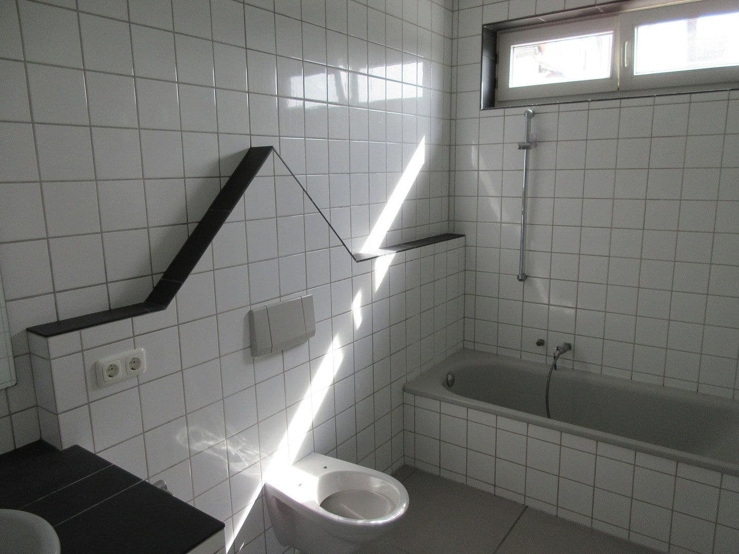 Prodej domu 250 m², pozemek 586 m², Reinheim, Hessen Prodej domu 250 m², pozemek 586 m², Reinheim, Hessen