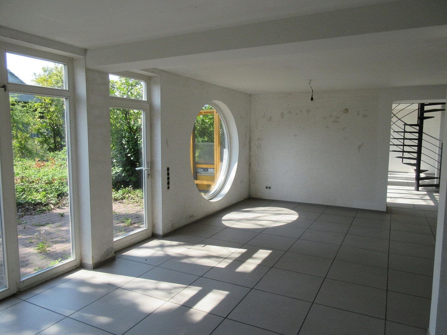 Prodej domu 250 m², pozemek 586 m², Reinheim, Hessen Prodej domu 250 m², pozemek 586 m², Reinheim, Hessen