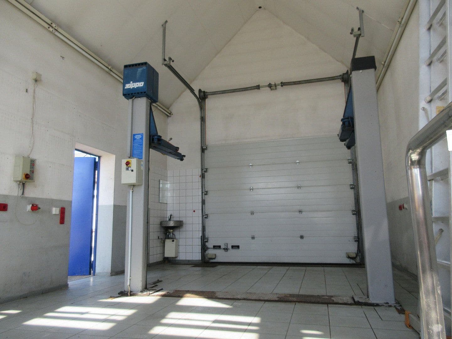 Prodej domu 250 m², pozemek 586 m², Reinheim, Hessen Prodej domu 250 m², pozemek 586 m², Reinheim, Hessen