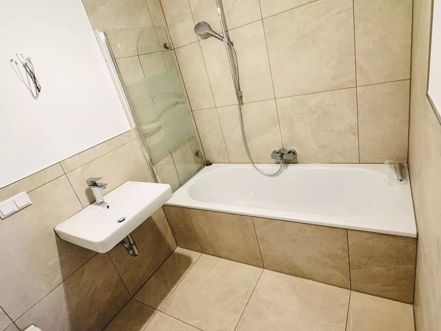 Pronájem bytu 3+1 113 m², Frauenschulstr. 42a, Miesbach, Bavorsko Pronájem bytu 3+1 113 m², Frauenschulstr. 42a, Miesbach, Bavorsko