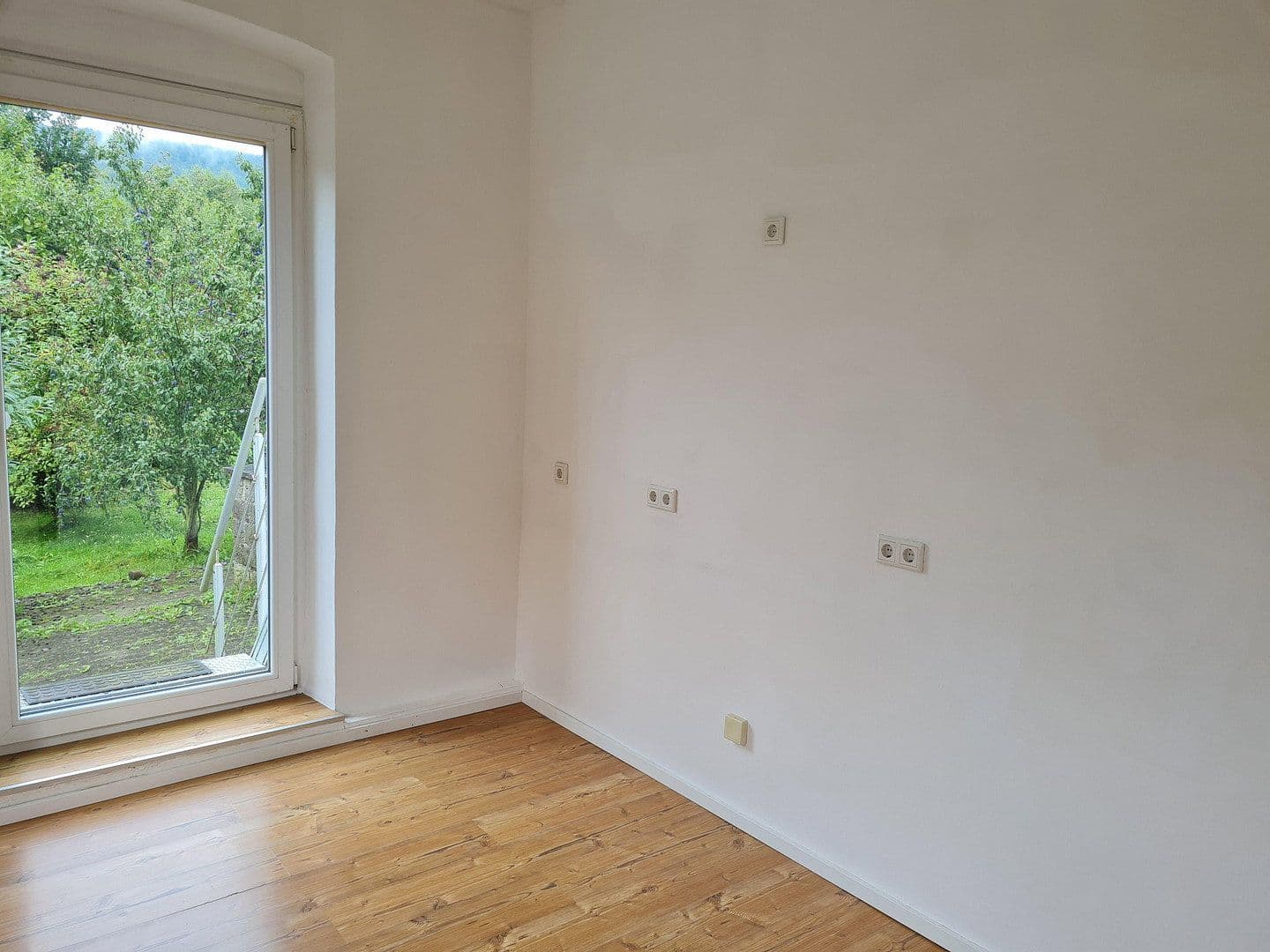 Pronájem bytu 3+1 93 m², Schieder-Schwalenberg, Severní Porýní-Vestfálsko Pronájem bytu 3+1 93 m², Schieder-Schwalenberg, Severní Porýní-Vestfálsko
