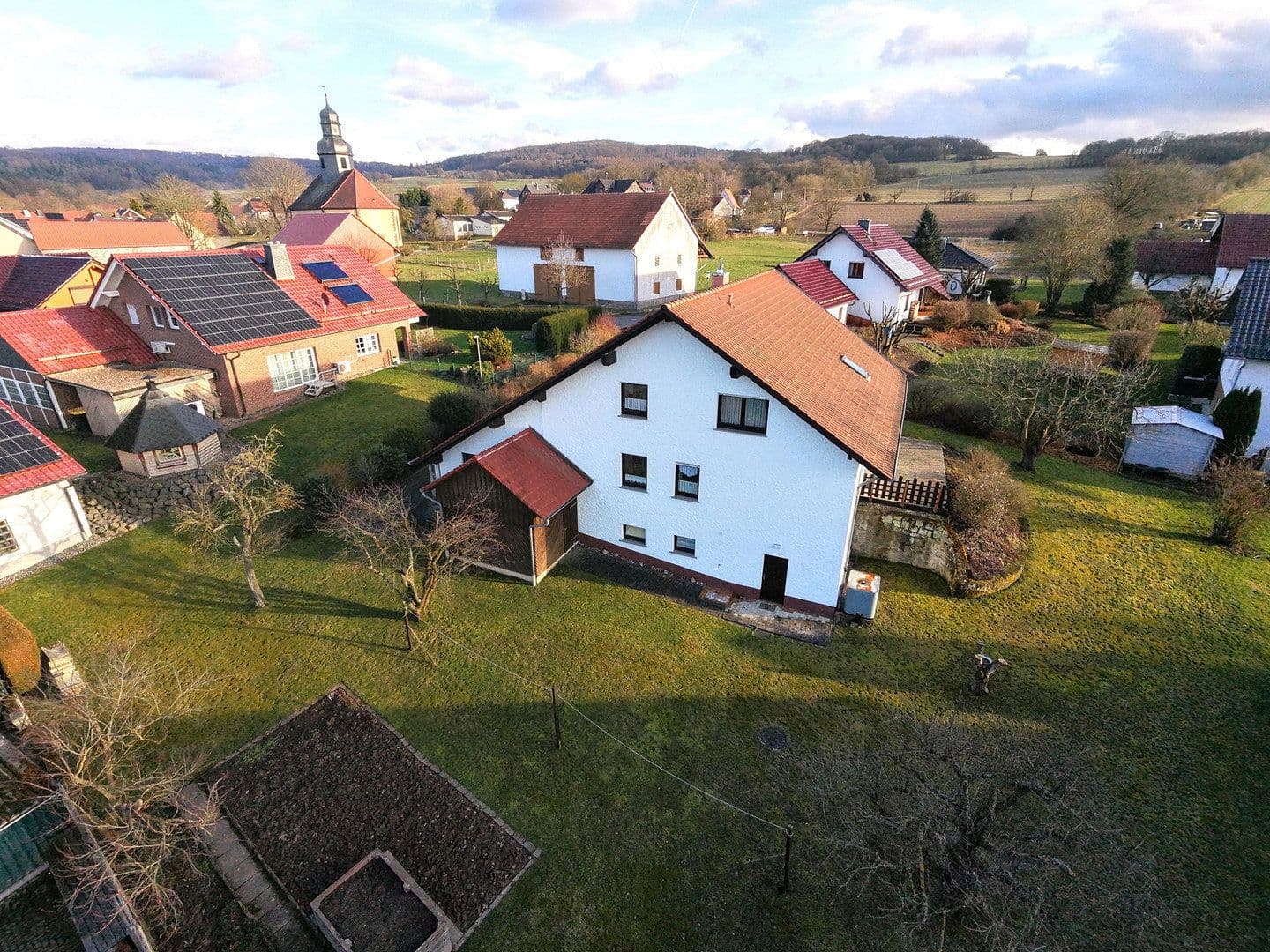 Prodej domu 190 m², pozemek 1.263 m², Frielendorf, Hessen Prodej domu 190 m², pozemek 1.263 m², Frielendorf, Hessen