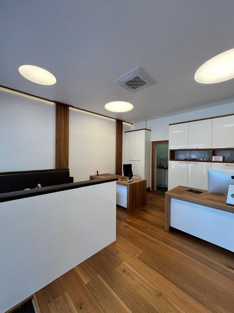 Pronájem kanceláře 30 m², Widumer Str 18-22, Castrop-Rauxel, Severní Porýní-Vestfálsko Pronájem kanceláře 30 m², Widumer Str 18-22, Castrop-Rauxel, Severní Porýní-Vestfálsko